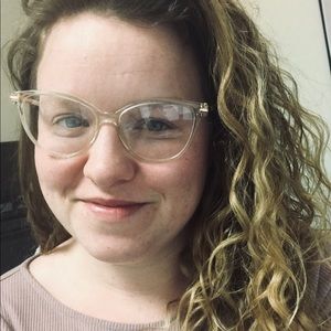 Meet your Posher, Mackenzie